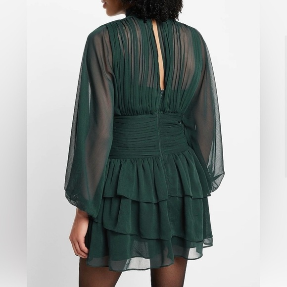 NWT EXPRESS Mock Neck Long Sleeve Pleated Waist Tiered Ruffle Mini Dress Emerald - Picture 4 of 9
